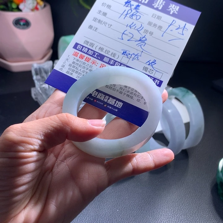 未镶嵌手镯定制翡翠夜****）