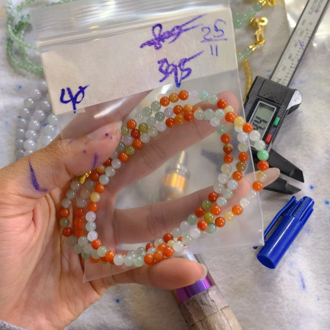 未镶嵌定制翡翠天然缅甸翡翠多样性