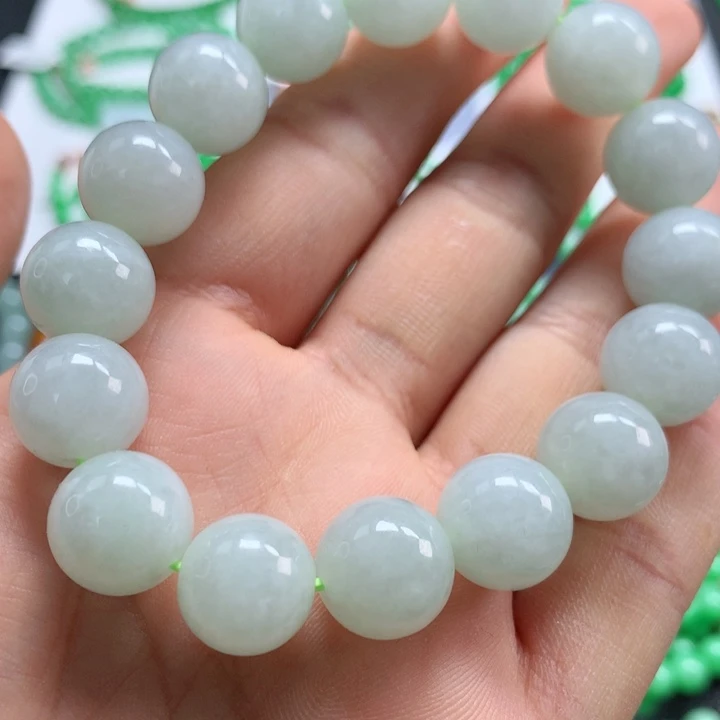 翡翠未镶嵌手链翡翠