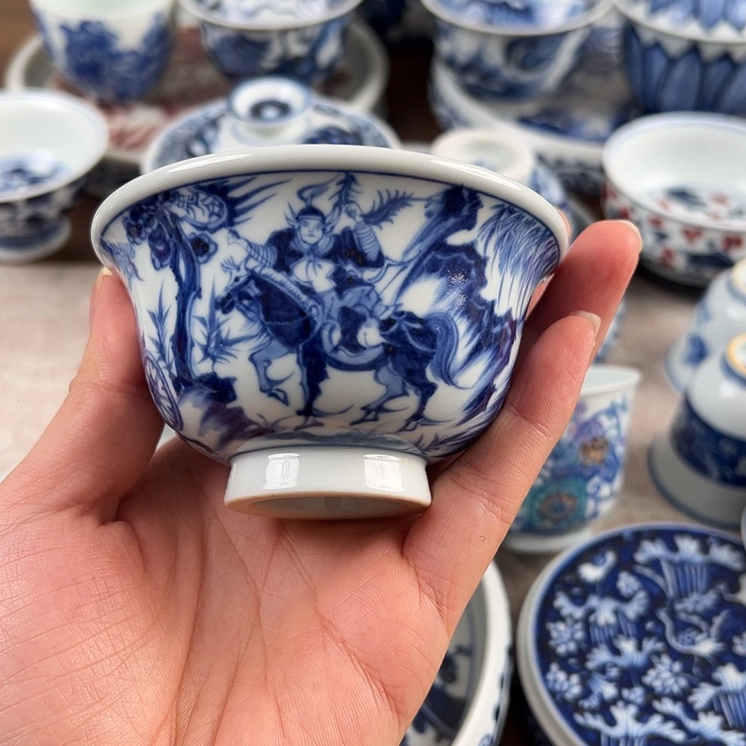 小***烫青花鬼谷子人物压手杯