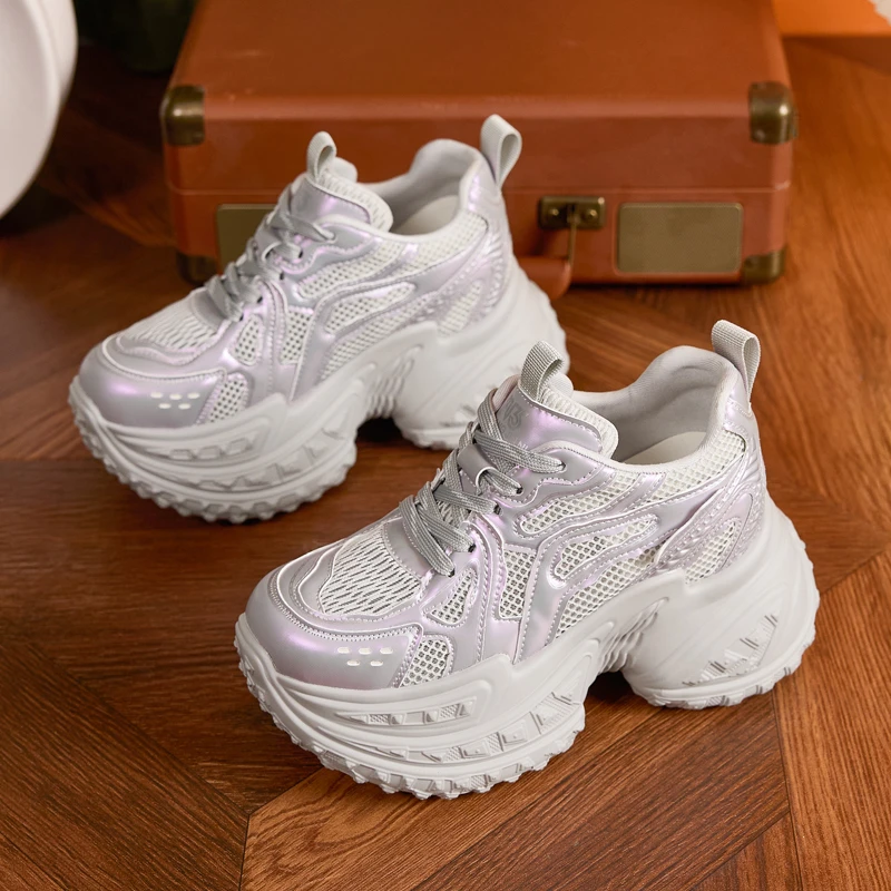 老爹鞋女新款2025秋季百搭松糕厚底透气网面时尚小个子内增高女鞋