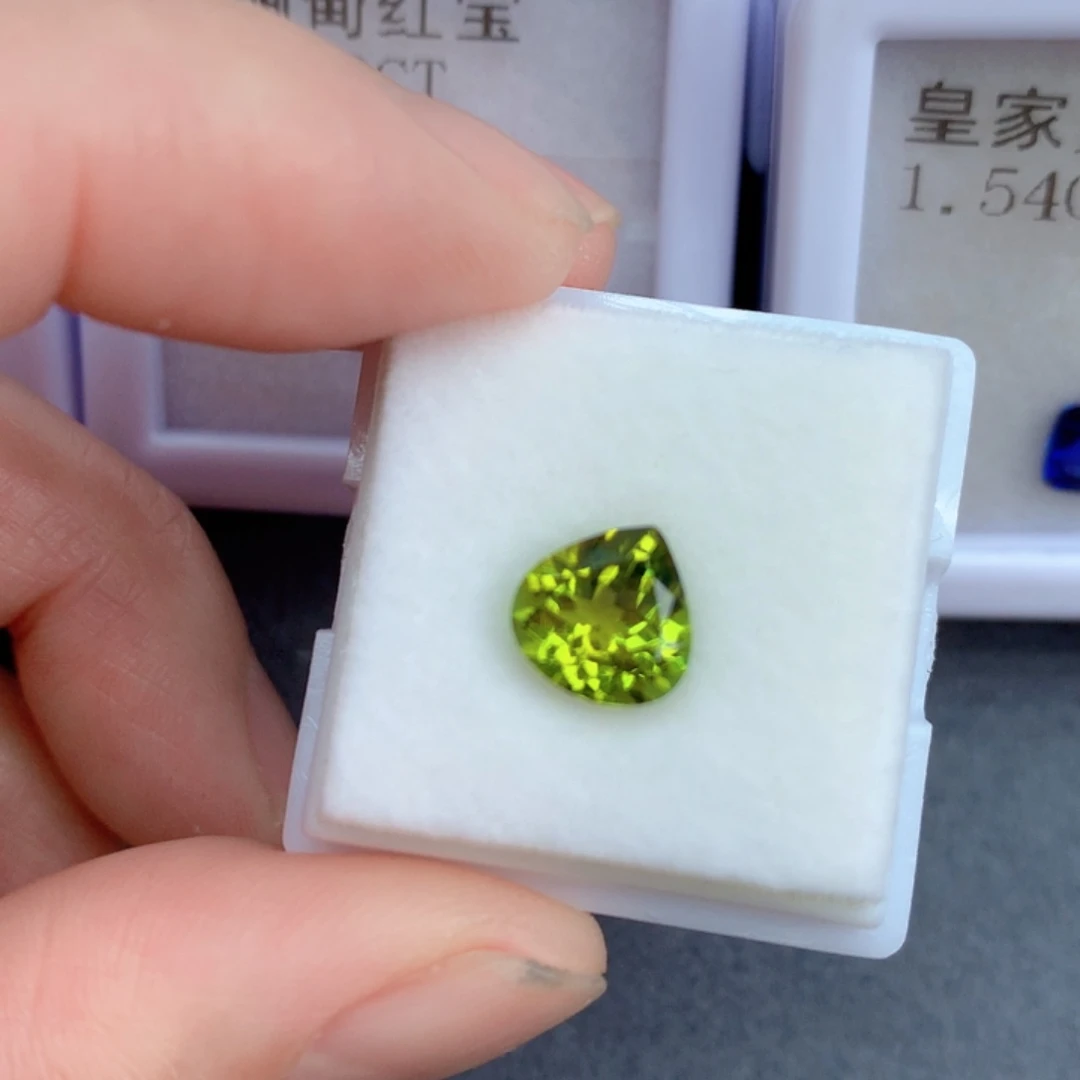 绿色碧玺1.48克拉裸石未镶嵌