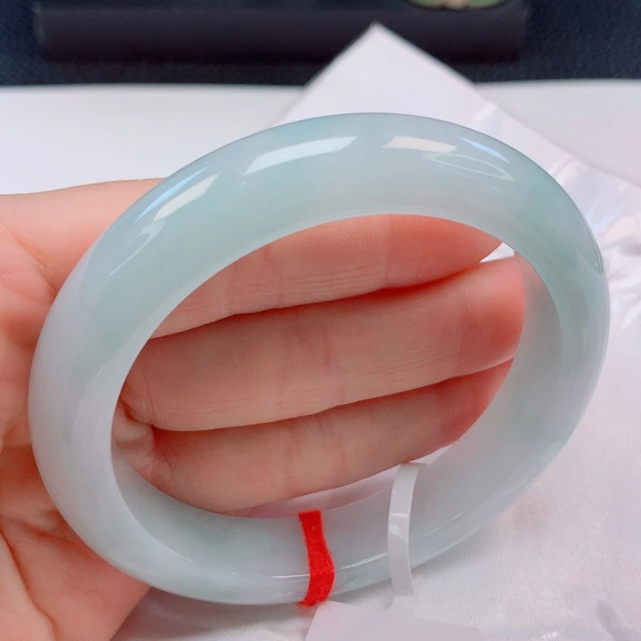 翡翠未镶嵌手镯60。61
