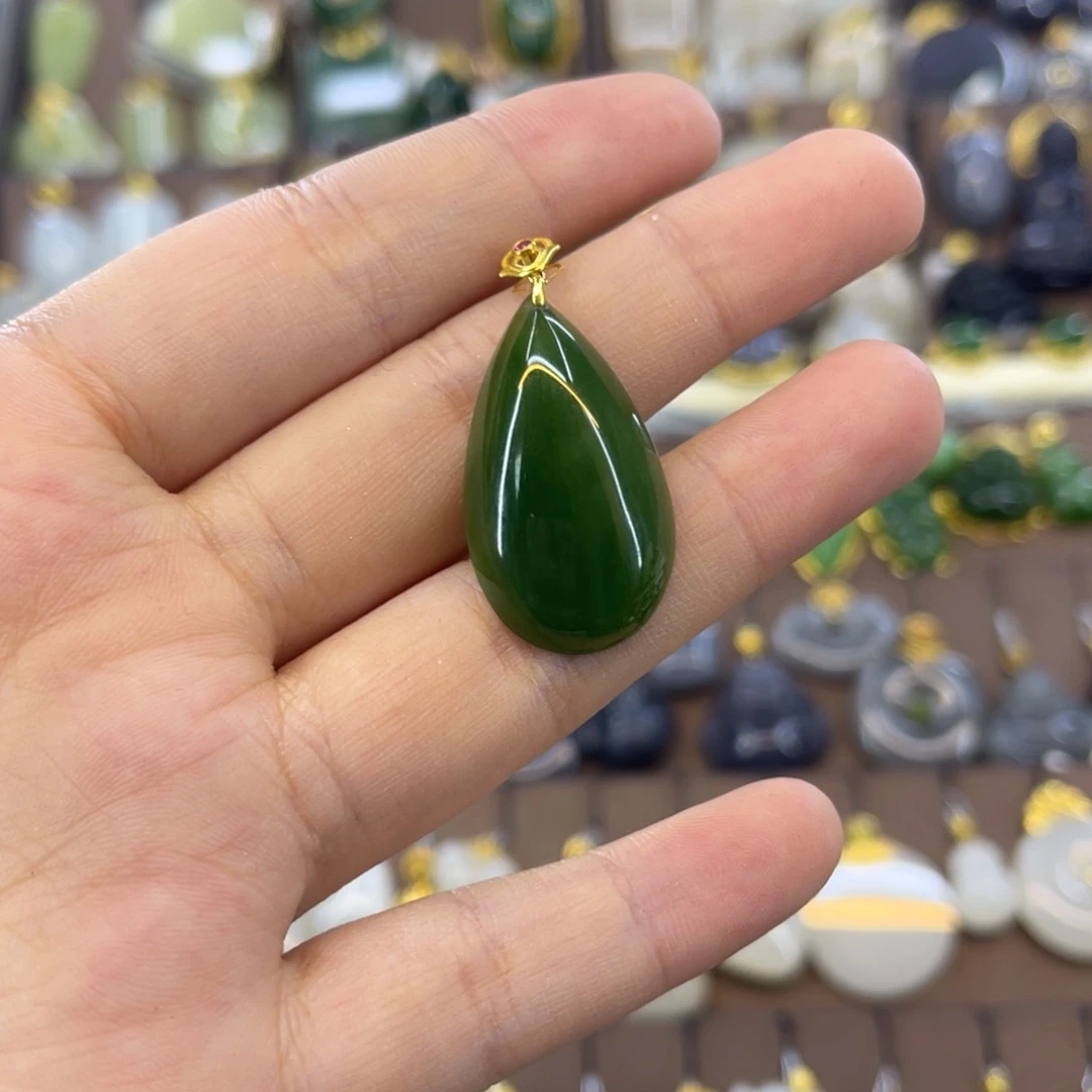 和田玉18K金镶嵌项链