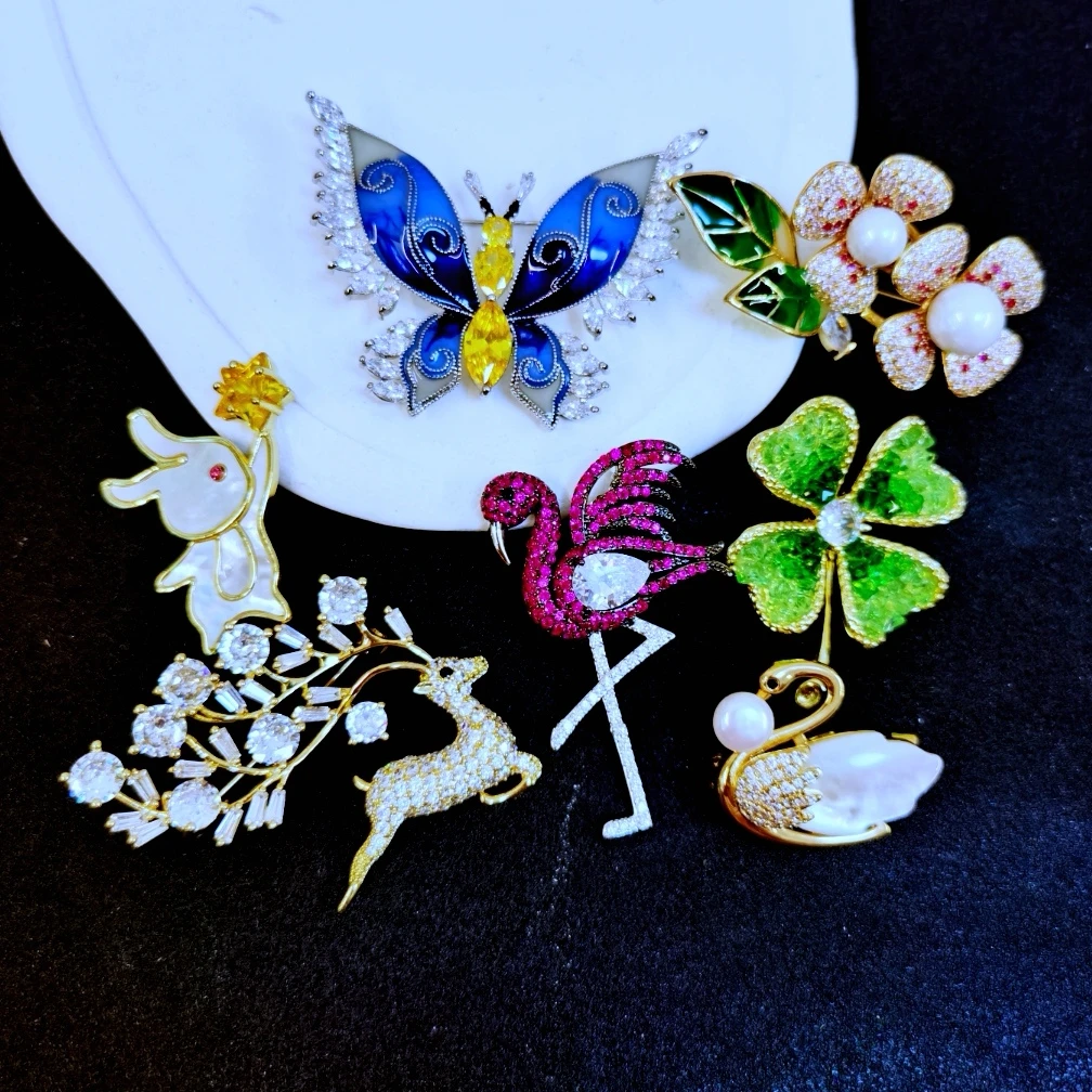 铜合金胸针 886 时尚百搭款蝴蝶兔子胸针