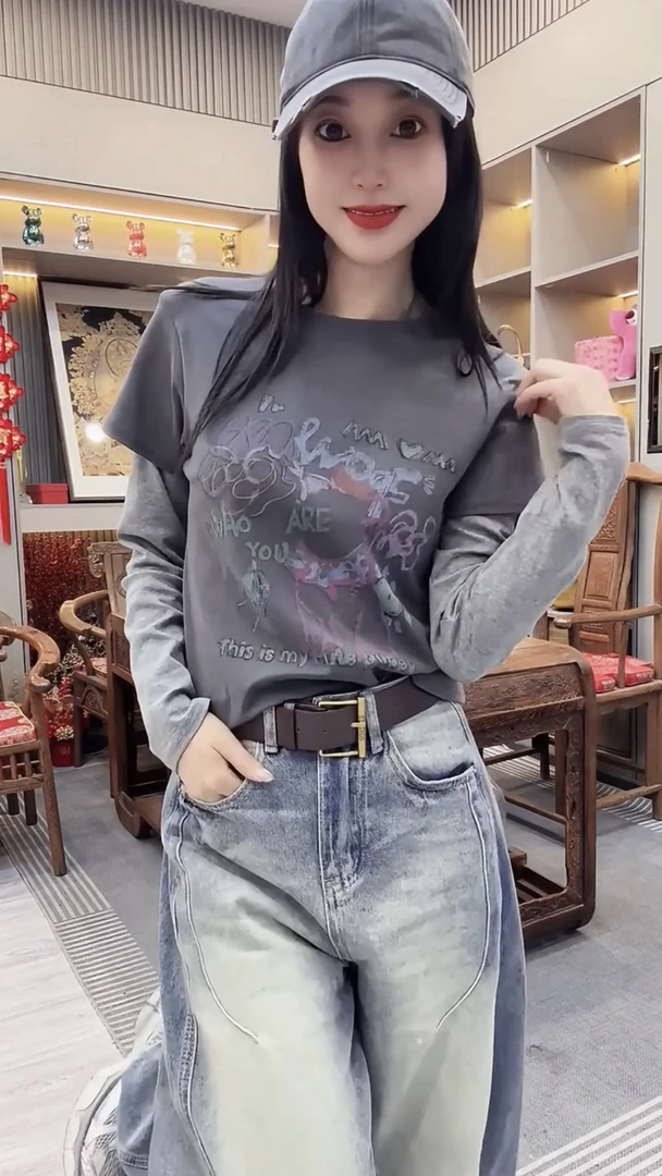 韩版假两件涂鸦T恤女2025秋季新款高级上衣今年流行的小衫潮