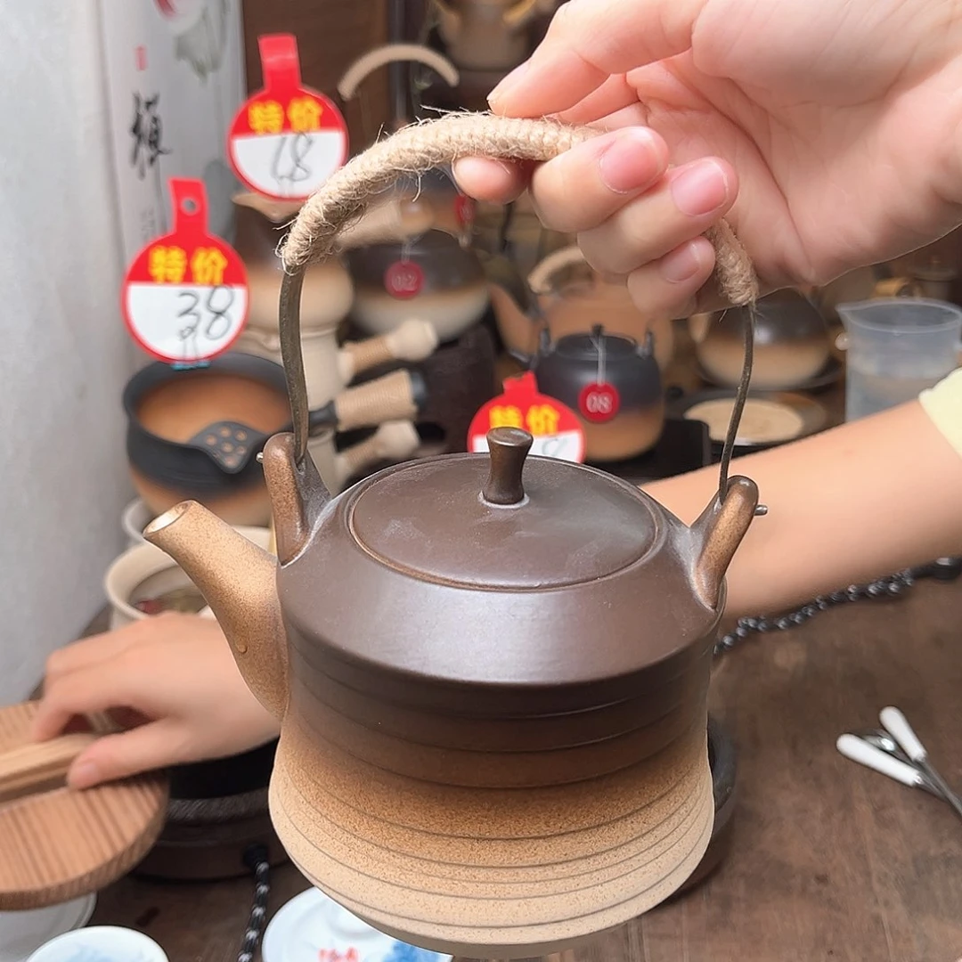 提梁壶一个。。。。。。。。。。