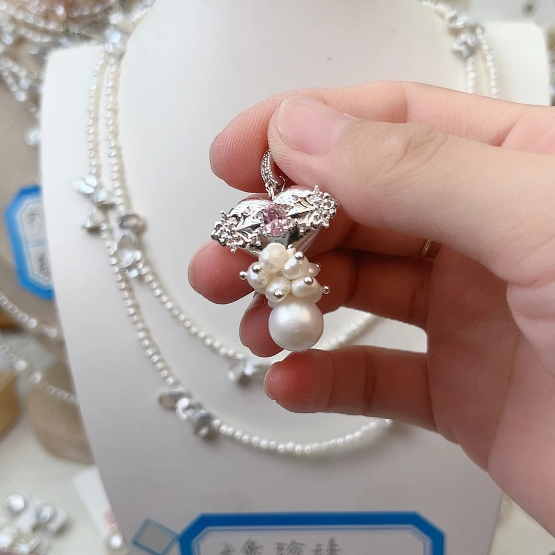 颈饰未镶嵌淡水珍珠