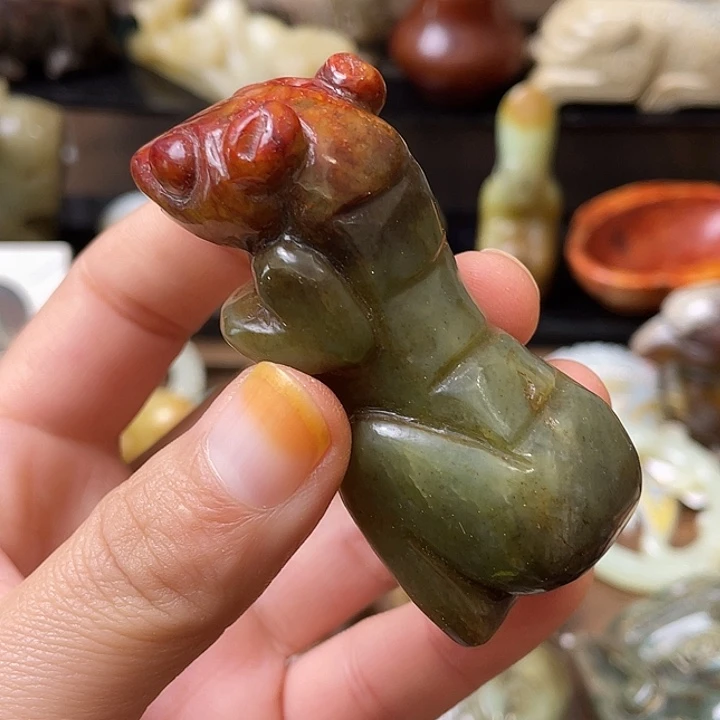 和田玉（糖玉）未镶嵌颈饰