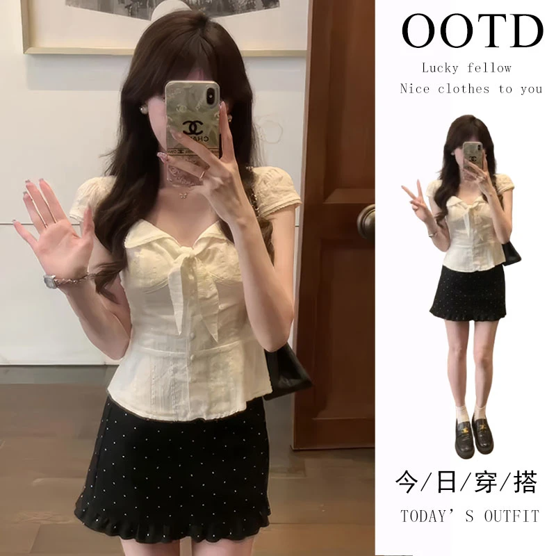 夏季时尚穿搭女2025新款设计感方领绑带收腰短袖波点短裙两件套