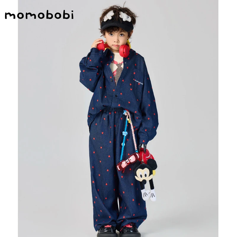 momobobi自制秋款儿童套装韩版个性爱心刺绣牛仔外套衬衫直筒长裤