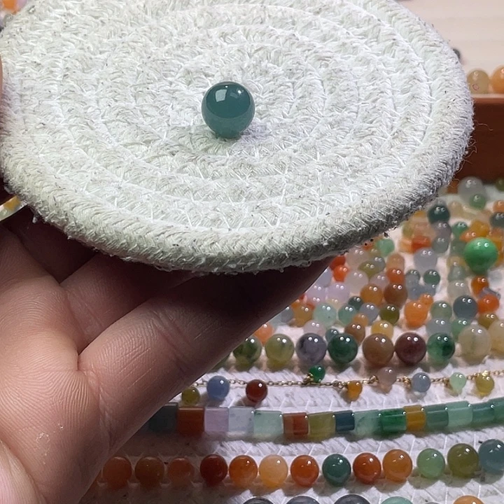 翡翠散珠未镶嵌定制翡翠卡11.8