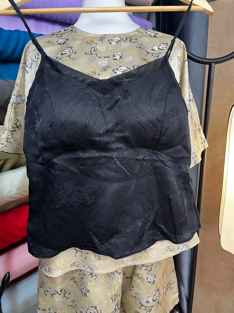 美背！！衣服专用链接