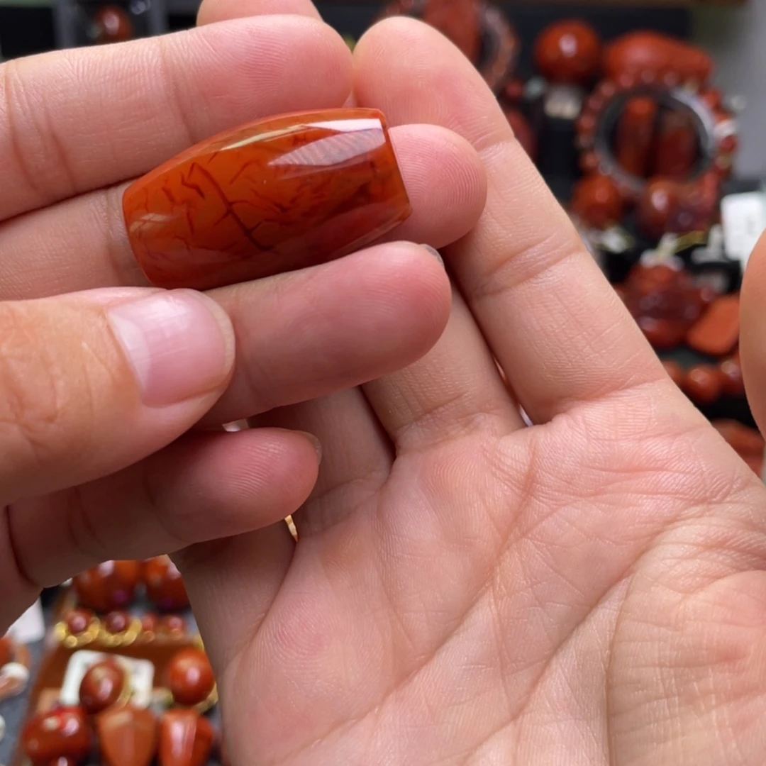 【闪购商品】未镶嵌虎皮火焰纹桶珠18m南红玛瑙