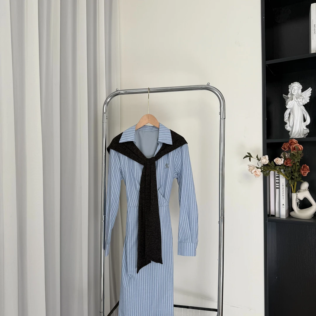 Design/25初春新款法式轻奢高级减龄百搭条纹连衣裙 10185 BCK