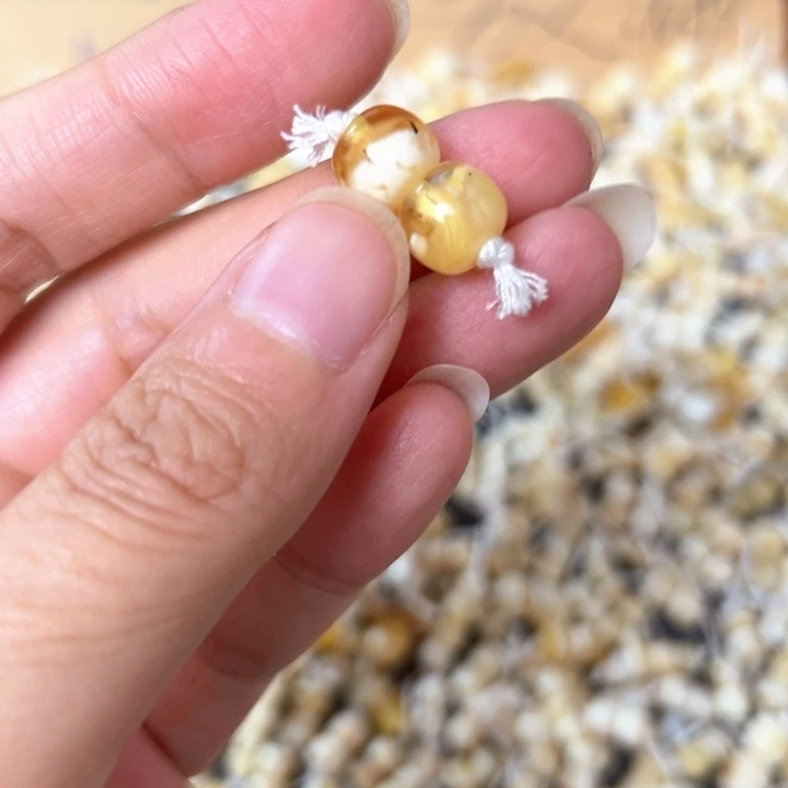 裸石蜜蜡未镶嵌8.9mm一对