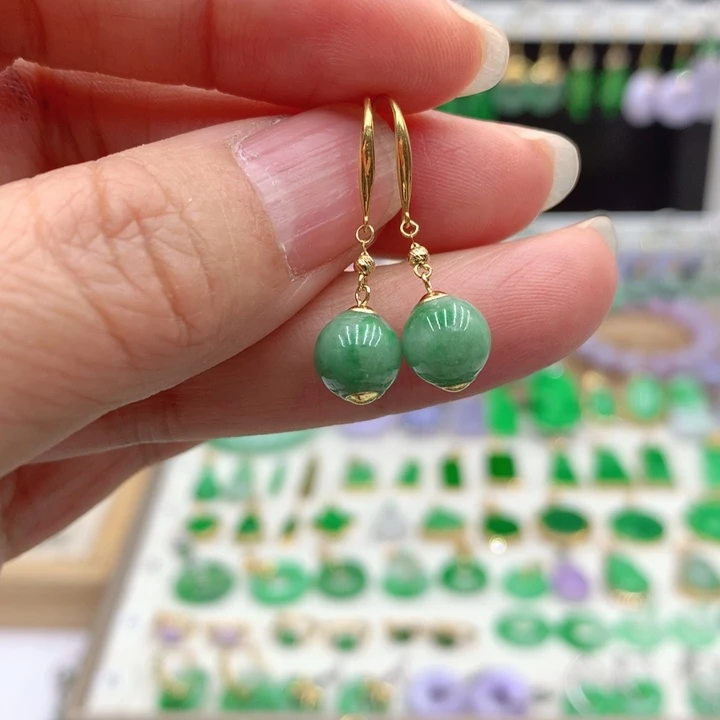 翡翠18K金镶嵌耳饰