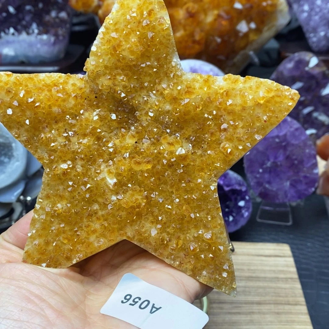 子***谊未镶嵌水晶大型摆件（非配饰）