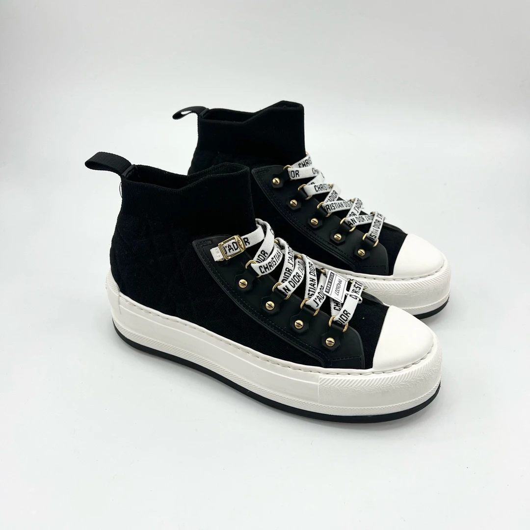 95新 DIOR/迪奥 迪奥/35码/黑白绑带标语厚底板鞋/97新/pp426327