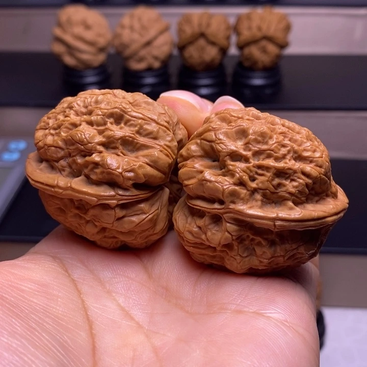 文玩核桃把件霸王蟾疙瘩包55