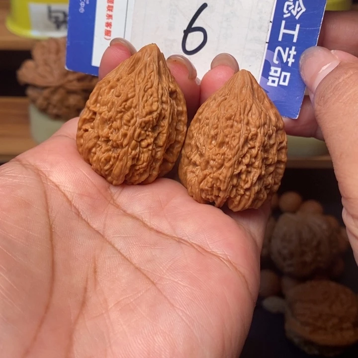 吊坠文玩核桃32全品塔尖
