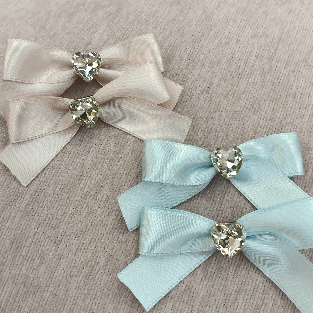 布艺蝴蝶结爱心镶钻发夹一对装