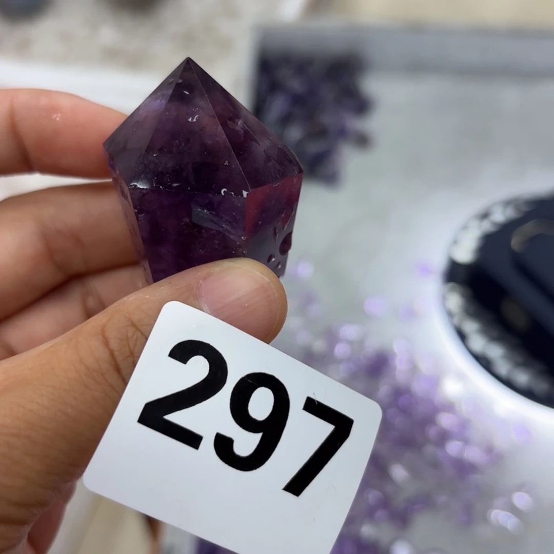 未镶嵌水晶大型摆件（非配饰）