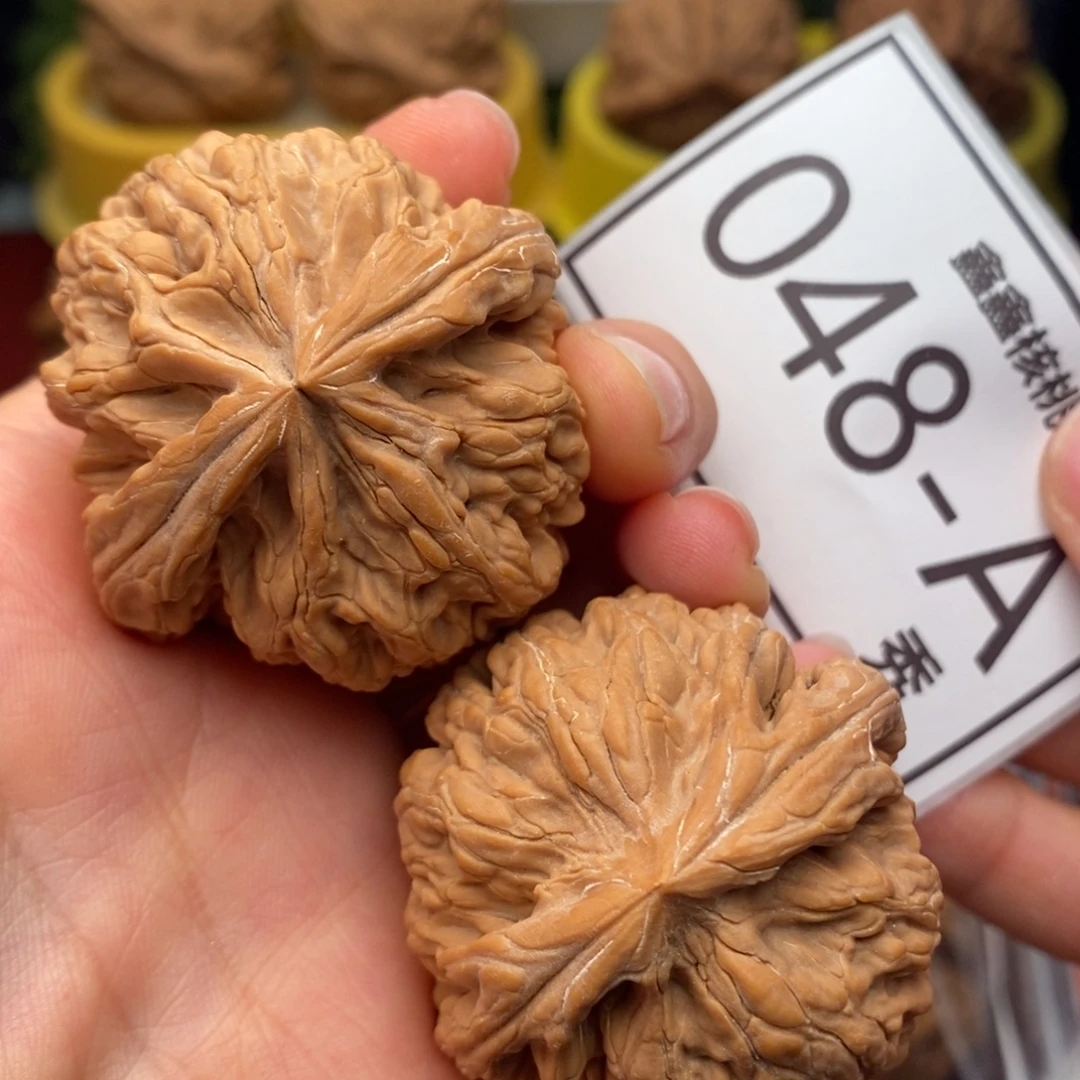 文玩核桃把件红锦鲤42……