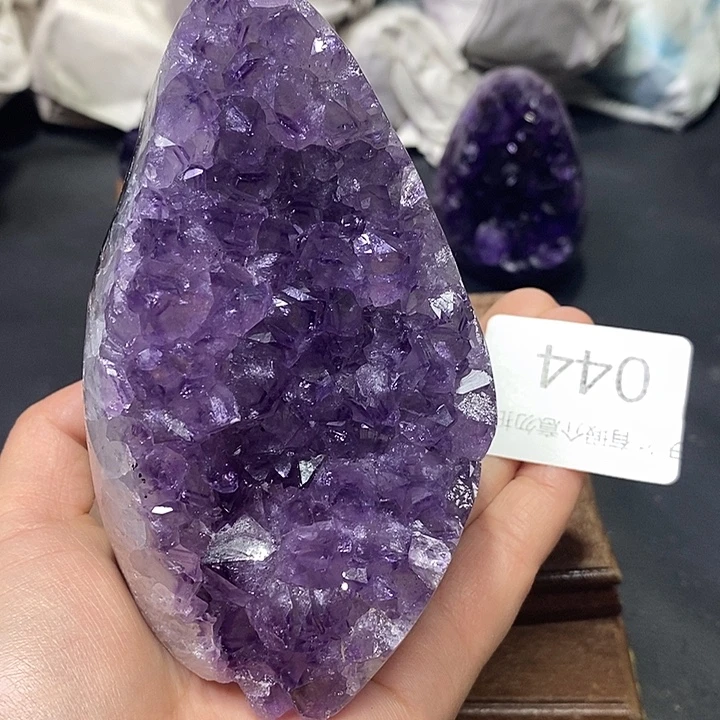 紫晶珠宝半成品未镶嵌