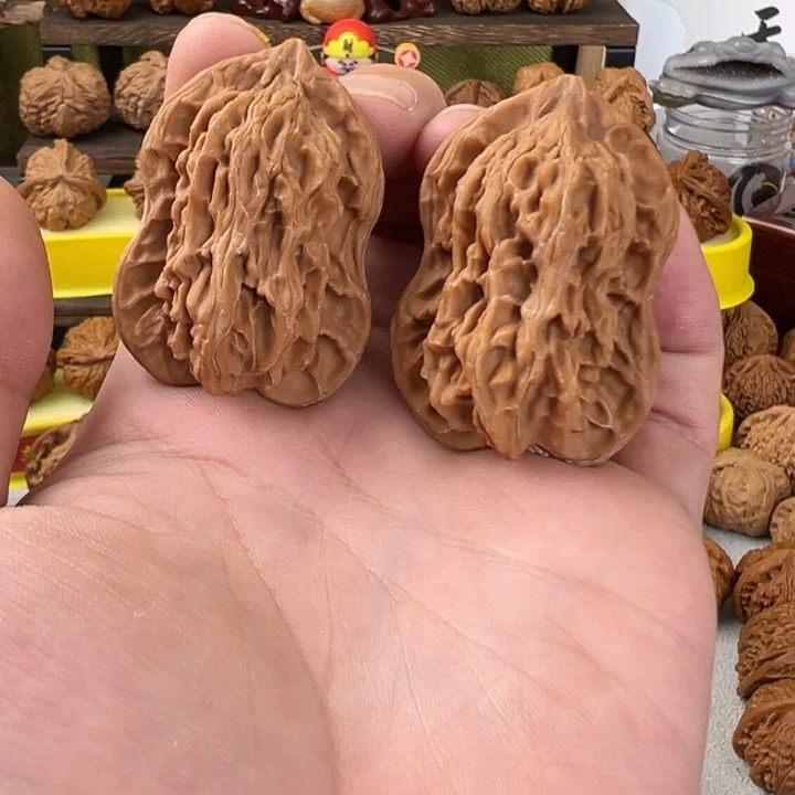 吊坠文玩核桃全品花生核桃