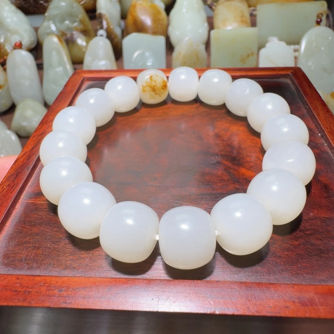 用***0和田玉未镶嵌手串