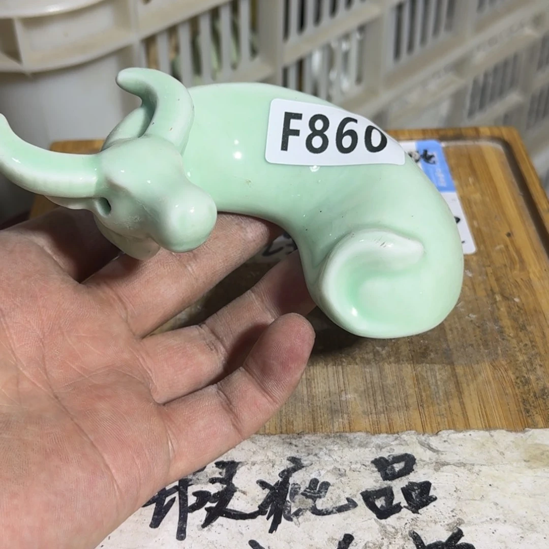 瑕疵介意勿拍陶瓷器皿A971