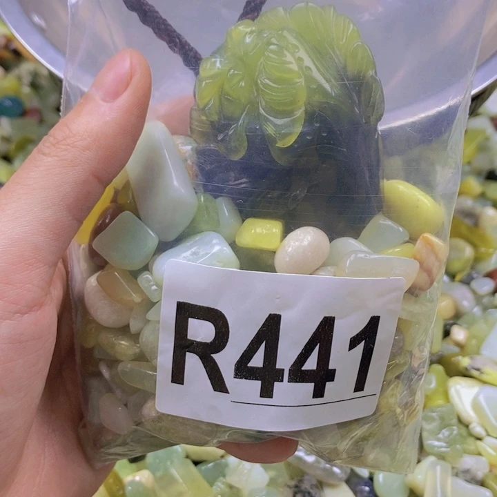 未镶嵌岫玉鱼缸石