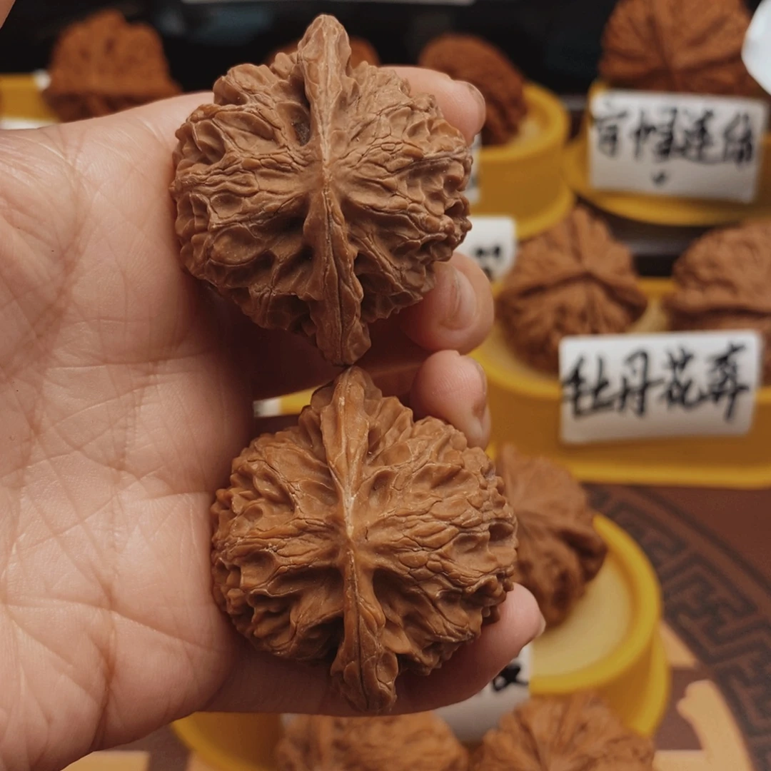 文玩核桃把件41全品宫灯