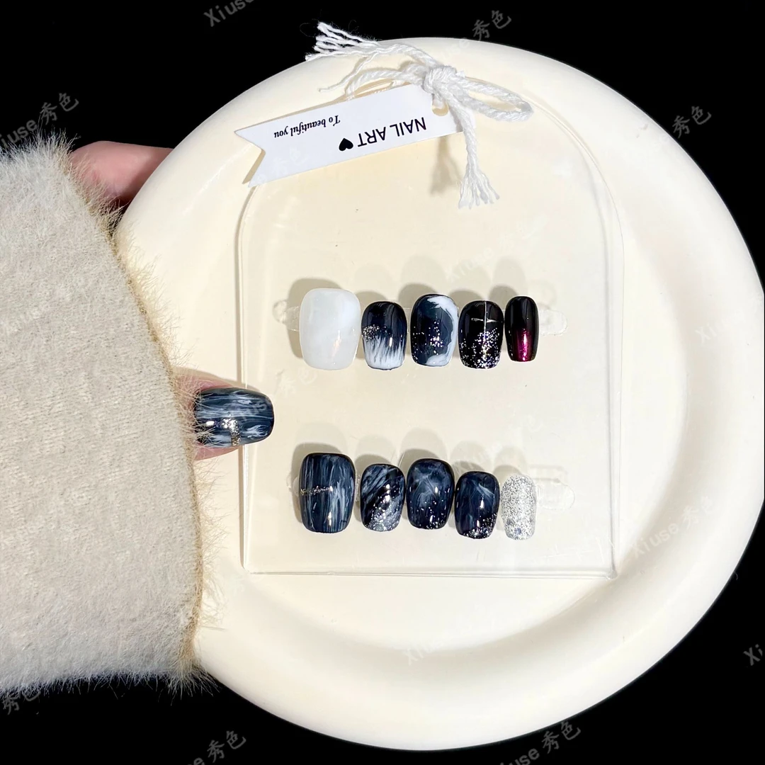 纯手工光疗穿戴甲猫眼短款甜酷黑色手绘晕染美甲网红假穿戴甲红色