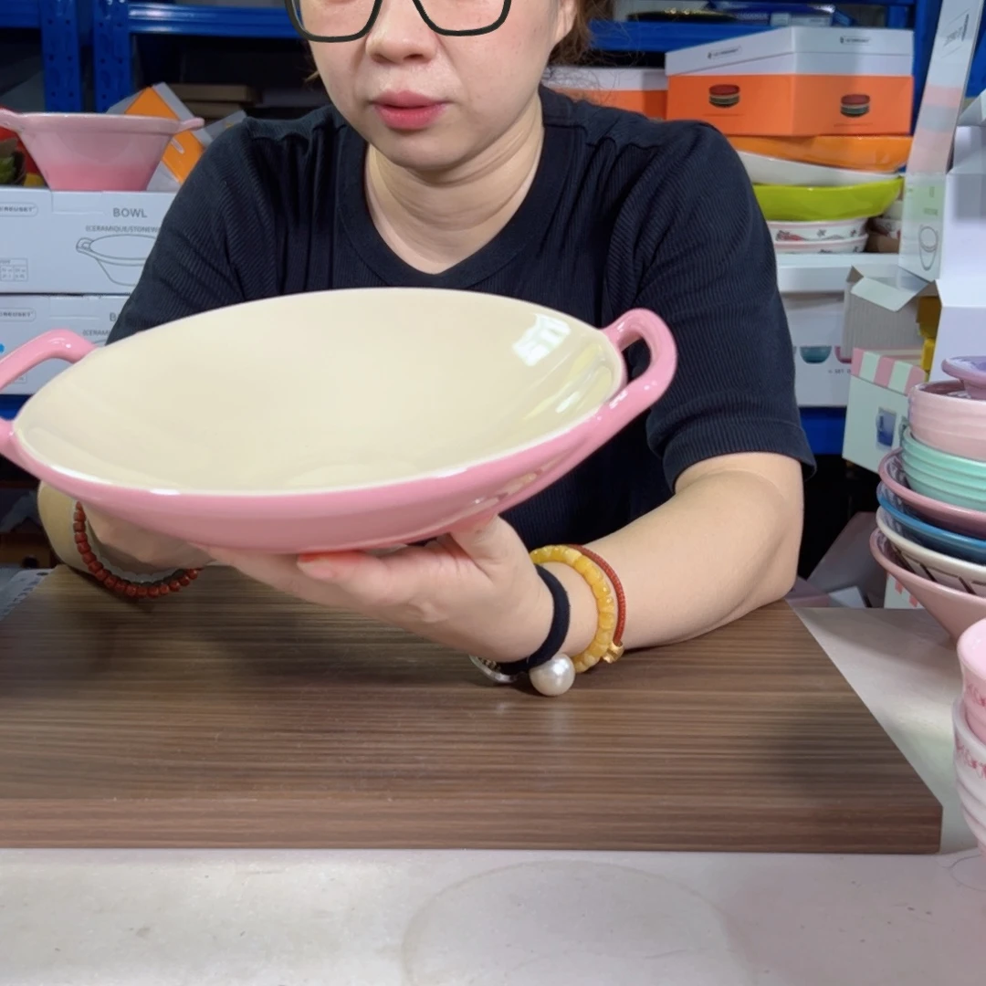 陶瓷粉色双耳盘子