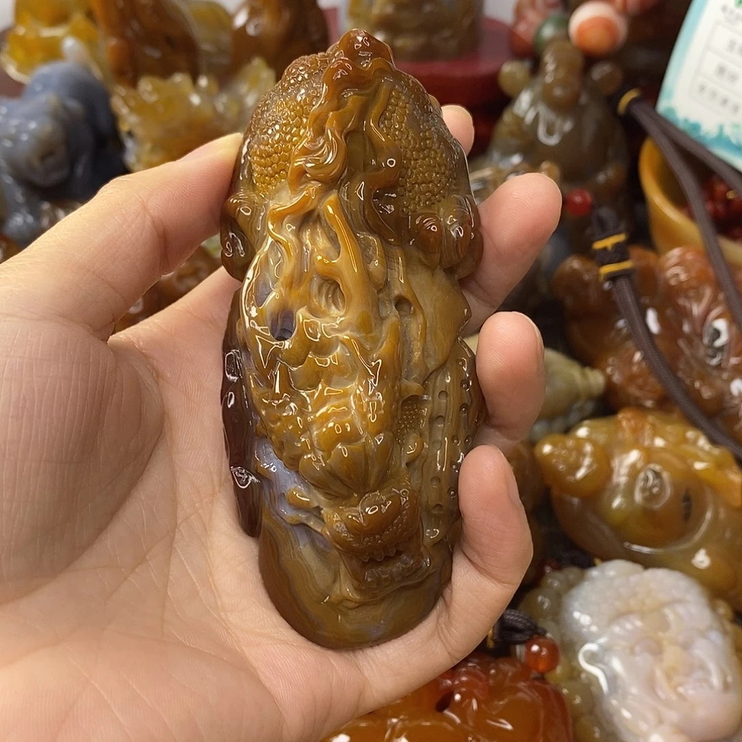 奚***0玛瑙/玉髓未镶嵌手把件