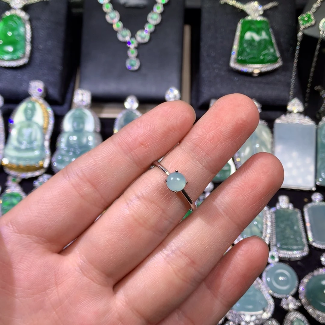 翡翠挂件未镶嵌98776666677