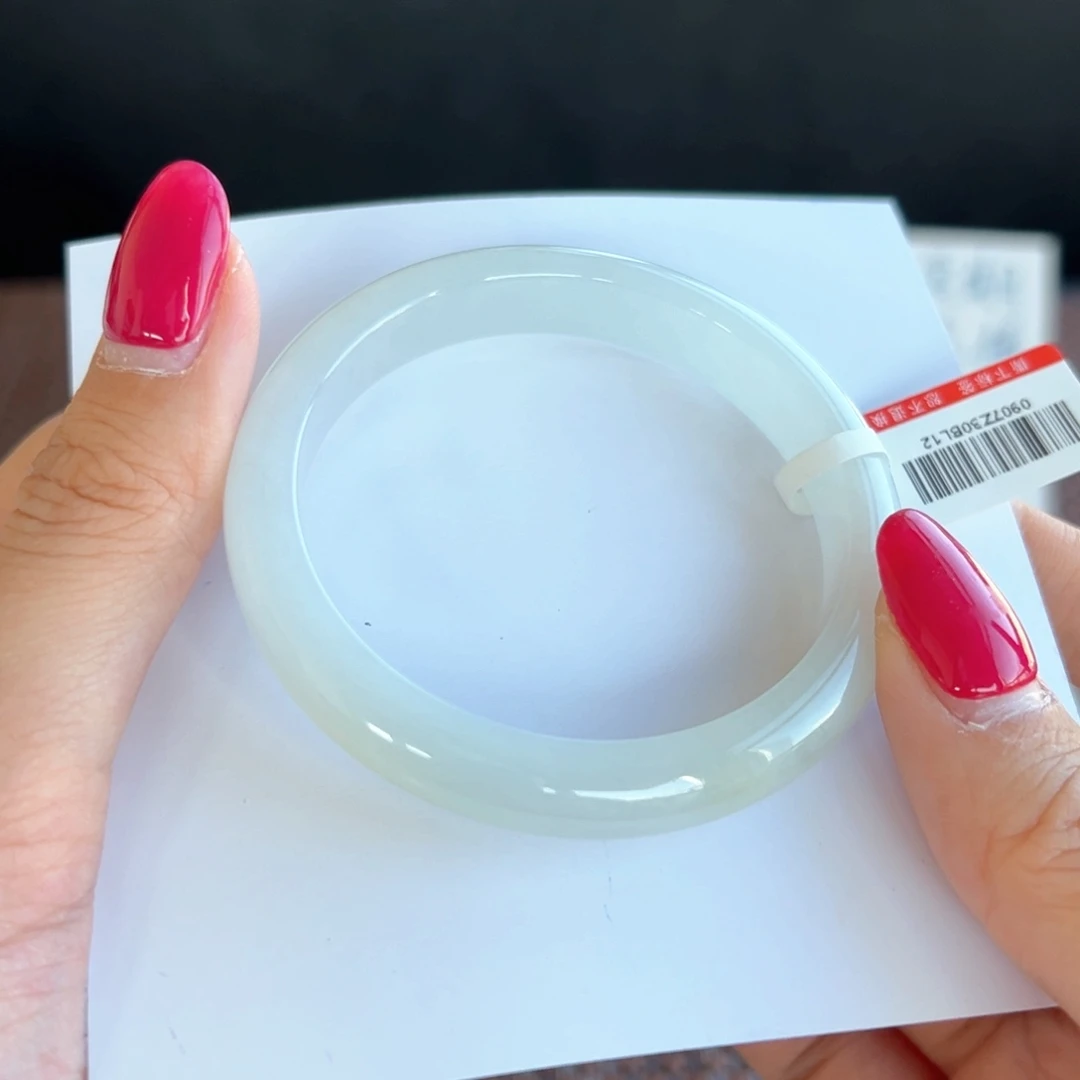 翡翠未镶嵌手镯25号 50.9