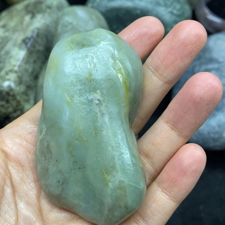 未镶嵌和田玉（糖玉）挂件