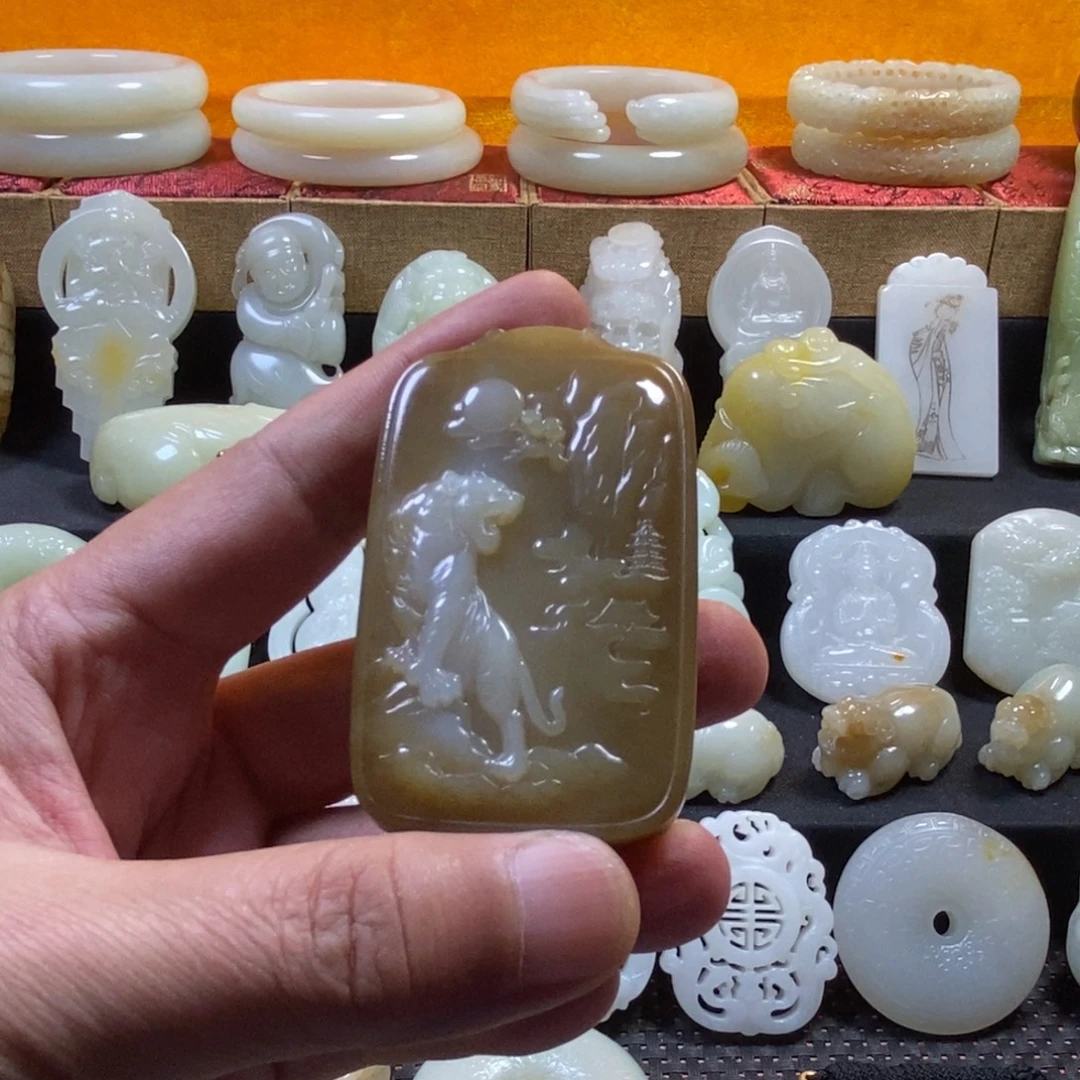 和田玉未镶嵌挂件