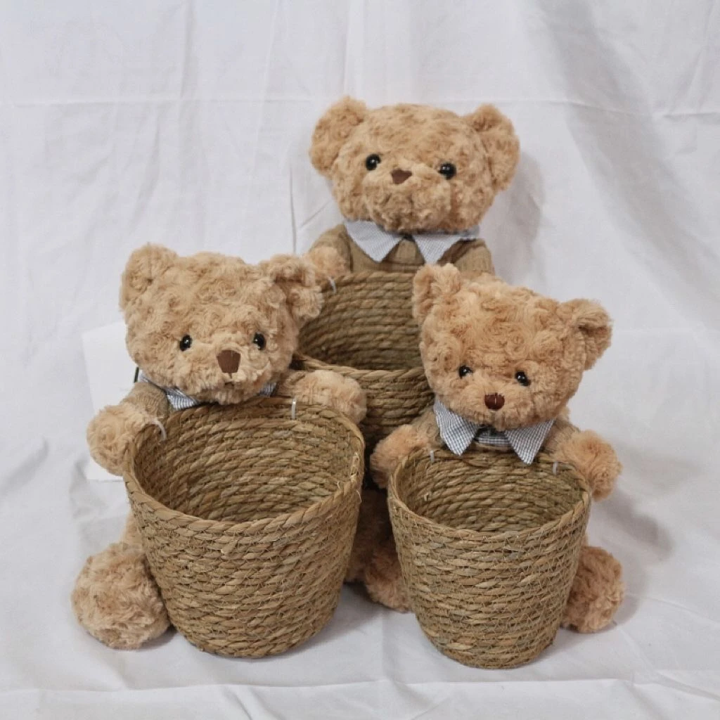 生日熊花束小熊抱抱桶草编插花花篮水果儿童礼品装扮藤编花盆gh