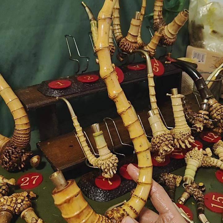 热***温贵州特色竹根烟斗工艺品手把件