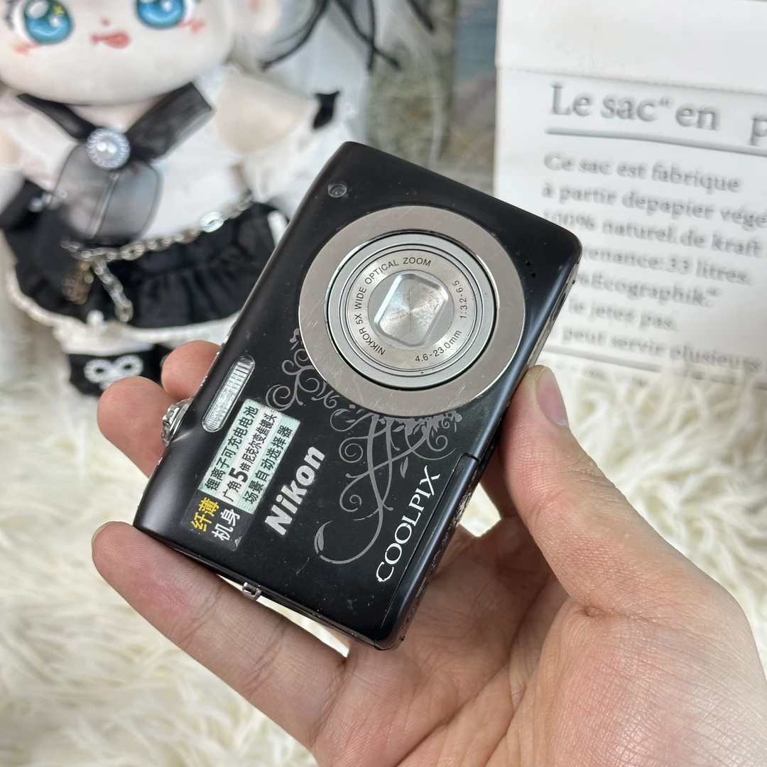 9新 Nikon/尼康 尼康s2600色彩感好1400万像素带配件