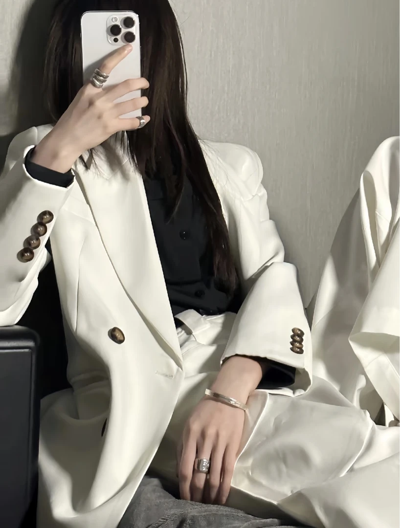 工厂尾单孤品女装