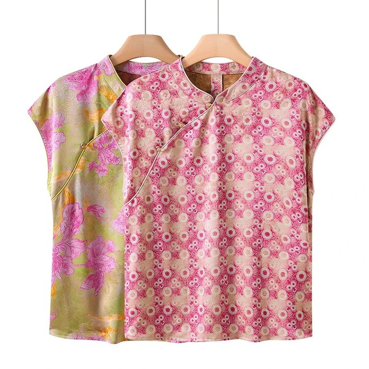 中老年女装轻松愉悦，穿出自由自在的感觉。2025年秋季