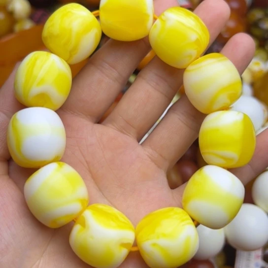 琥珀未镶嵌手链蜜蜡