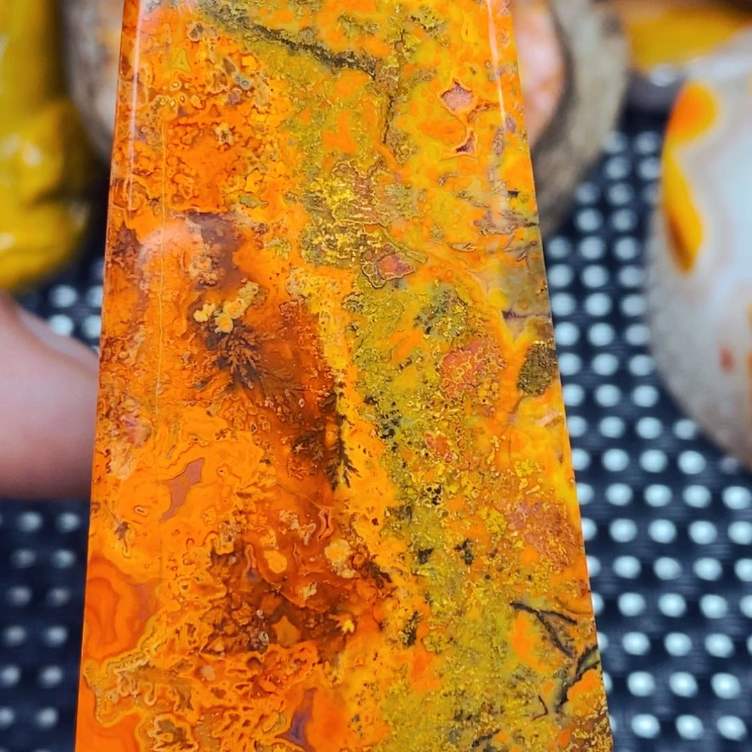 未镶嵌吊坠(不含链)玛瑙/玉髓正***?