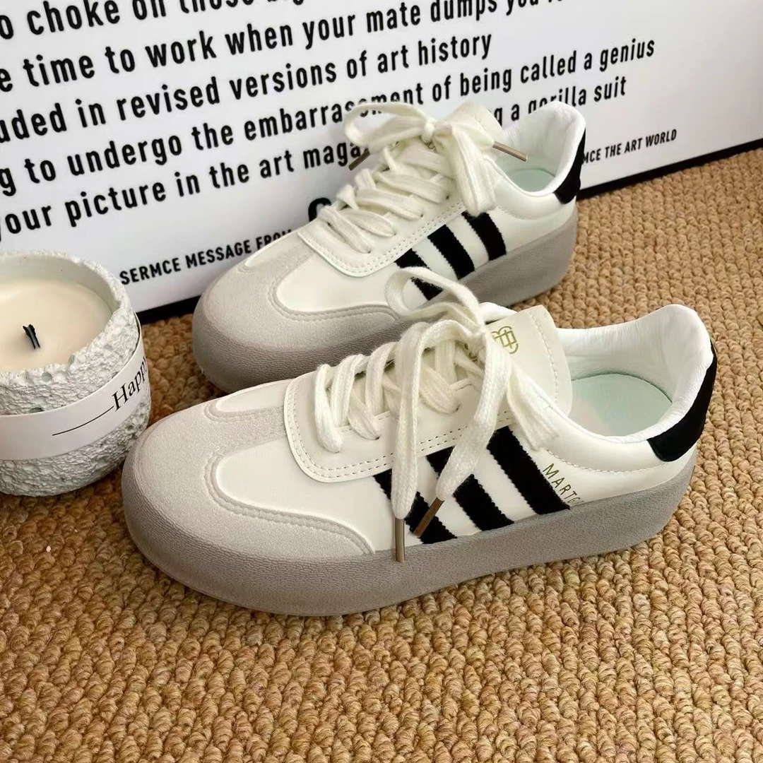 2025秋季新款女鞋百搭德训鞋休闲板鞋