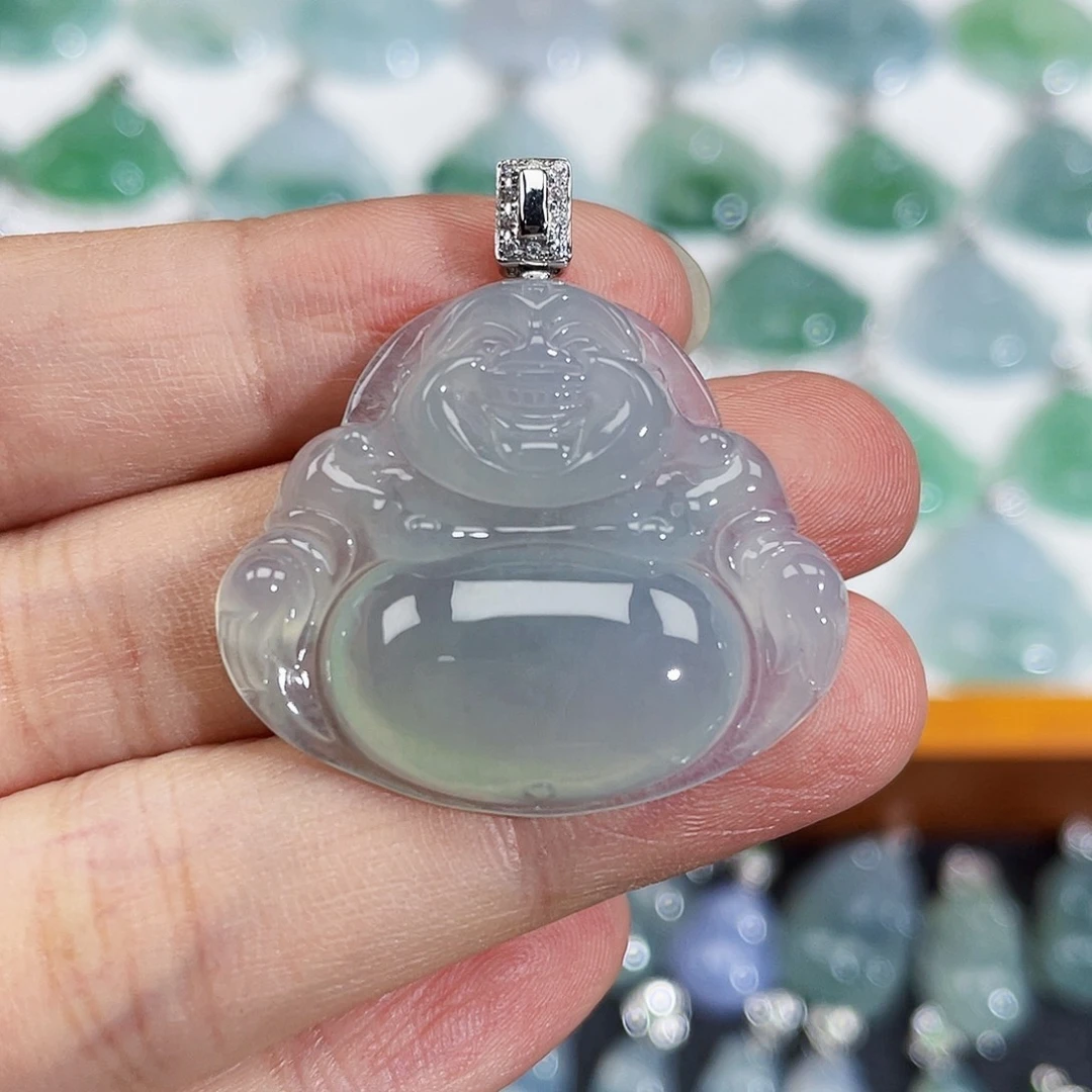 翡翠18K金镶嵌颈饰吊坠